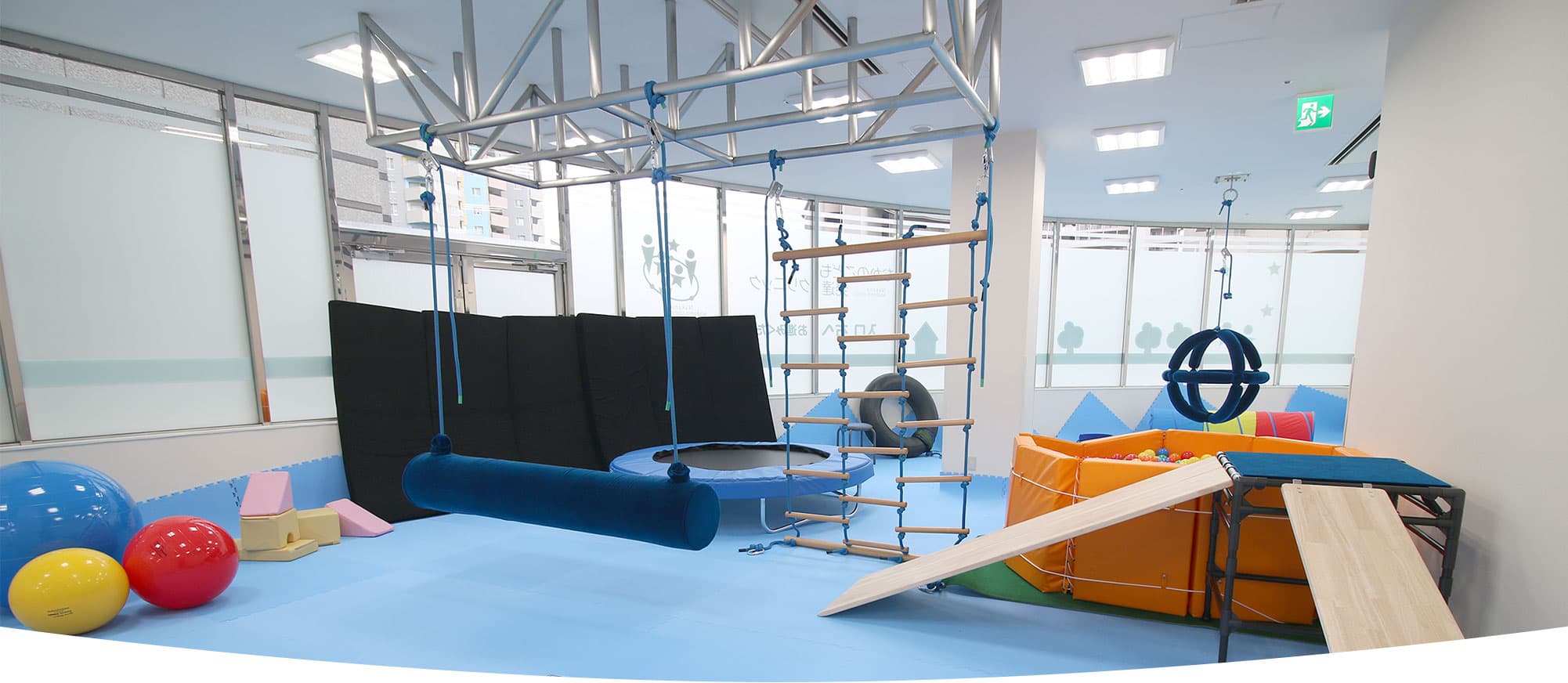 キービジュアルイメージ 機能訓練室